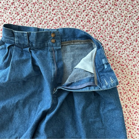 Vintage 90s denim shorts size XXS/XS 22” waist high rise baggy oversized jorts - Picture 6 of 6